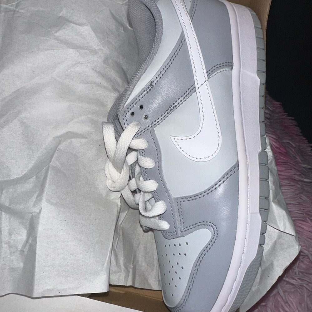 Wolf grey dunks